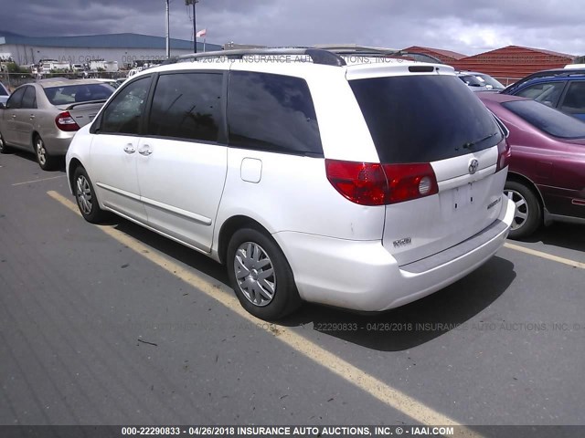 5TDZK23C07S006410 - 2007 TOYOTA SIENNA CE/LE WHITE photo 3