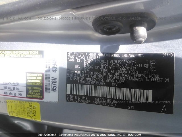 5TDYK3DC8DS390898 - 2013 TOYOTA SIENNA XLE/LIMITED SILVER photo 9