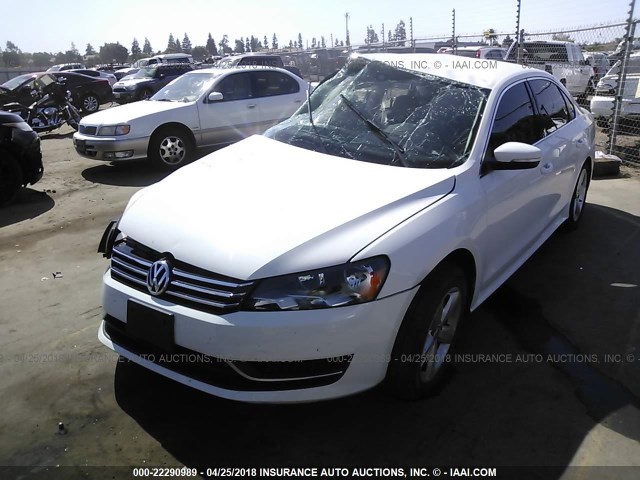 1VWBT7A33EC057653 - 2014 VOLKSWAGEN PASSAT SE WHITE photo 2