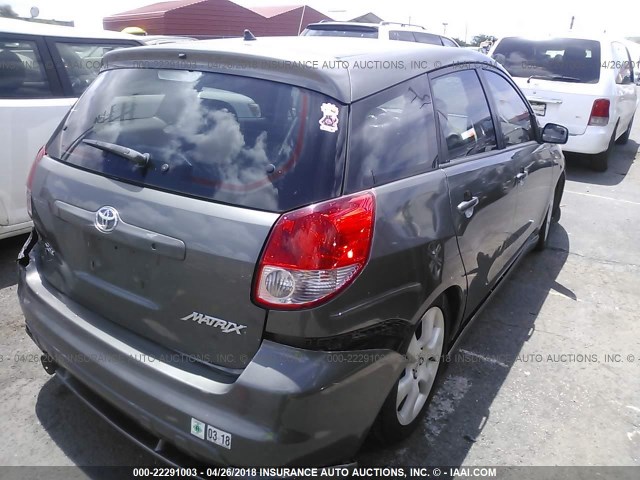2T1KY38E14C245968 - 2004 TOYOTA COROLLA MATRIX XRS GRAY photo 4