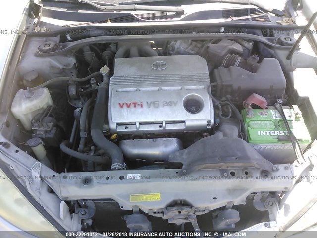 4T1BF32K35U609117 - 2005 TOYOTA CAMRY LE/XLE/SE ვერცხლისფერი ფოტო 10