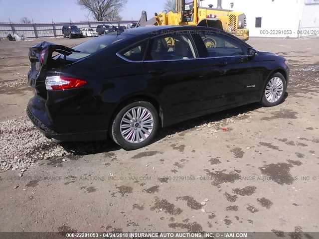 3FA6P0LU3FR205900 - 2015 FORD FUSION SE HYBRID BLACK photo 4