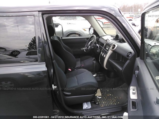JTLKT324164102348 - 2006 TOYOTA SCION XB 黑色 照片 5