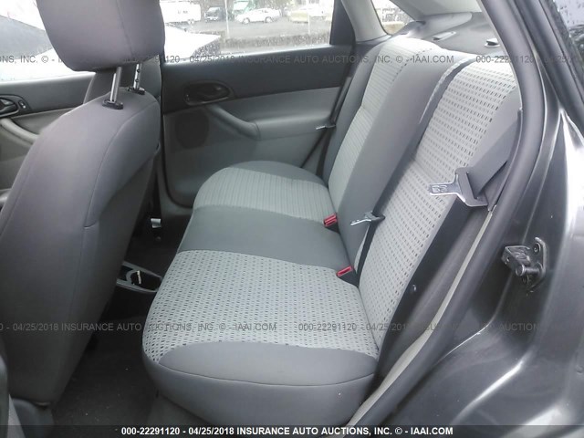 1FAFP34N07W211743 - 2007 FORD FOCUS ZX4/S/SE/SES 灰色 照片 8
