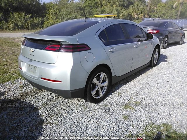 1G1RD6E49DU110997 - 2013 CHEVROLET VOLT SILVER photo 4