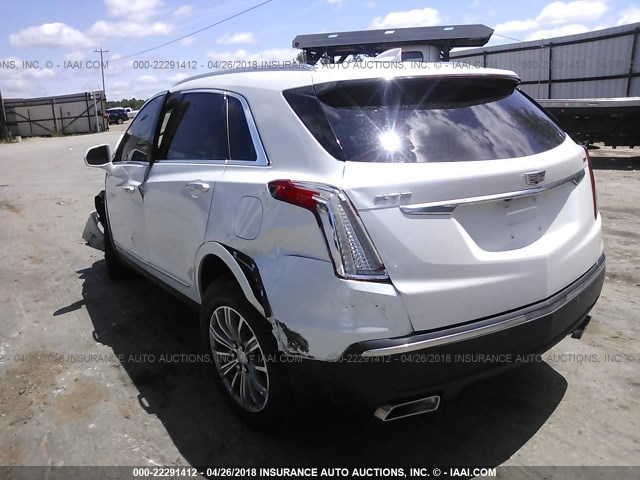 1GYKNBRS3HZ124906 - 2017 CADILLAC XT5 LUXURY WHITE photo 3