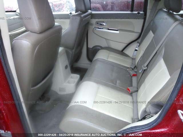 1J8GN58K88W115983 - 2008 JEEP LIBERTY LIMITED RED photo 8