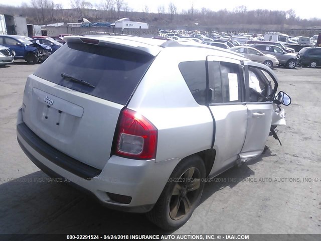 1C4NJDBB8CD633660 - 2012 JEEP COMPASS SPORT WHITE photo 4