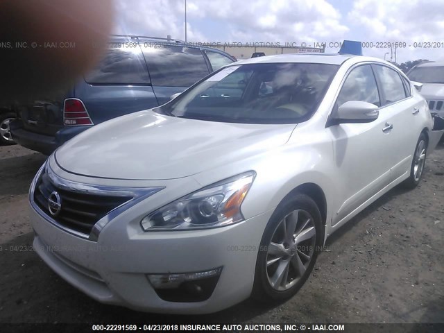 1N4AL3AP9DC280164 - 2013 NISSAN ALTIMA 2.5/S/SV/SL WHITE photo 2