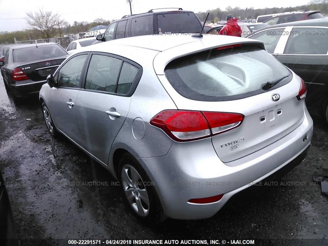 KNAFK5A82G5653199 - 2016 KIA FORTE LX SILVER photo 3