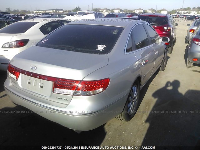 KMHFC46F96A092986 - 2006 HYUNDAI AZERA SE/LIMITED SILVER photo 4