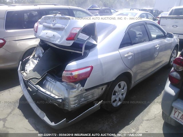 4T1BE46K98U246796 - 2008 TOYOTA CAMRY CE/LE/XLE/SE SILVER photo 4