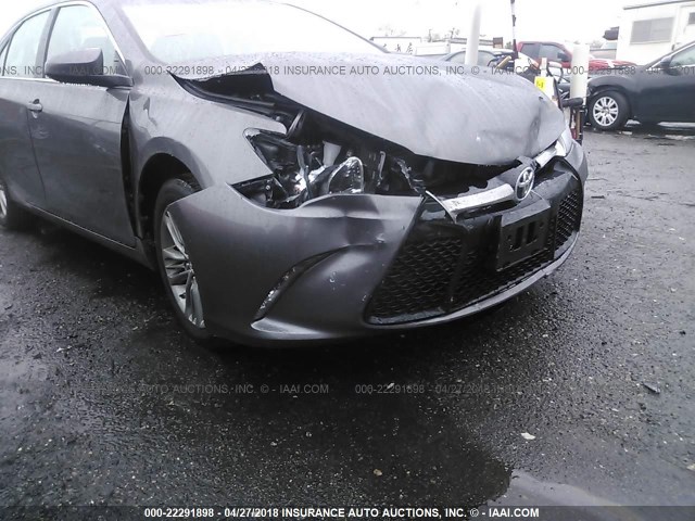 4T1BF1FK1HU791239 - 2017 TOYOTA CAMRY LE/XLE/SE/XSE BLACK photo 6