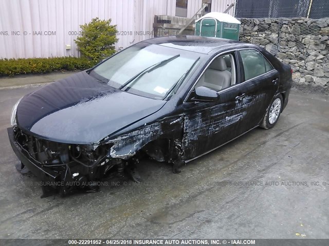 4T1BD1FK8CU050939 - 2012 TOYOTA CAMRY HYBRID/LE/XLE 深蓝色 照片 2