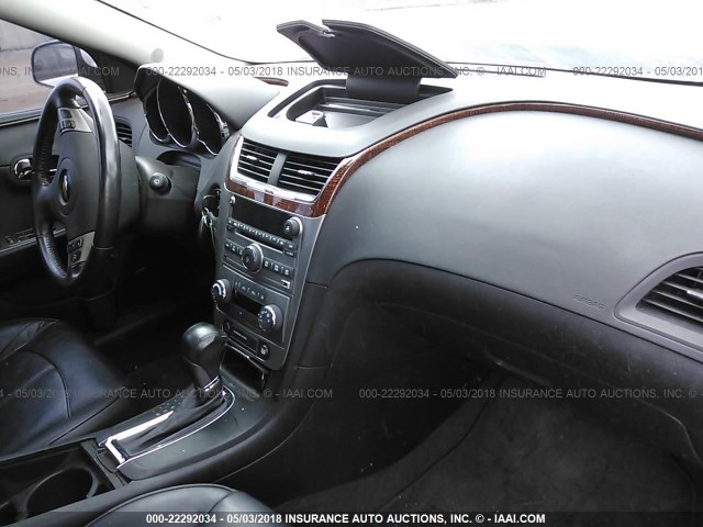 1G1ZE5E15BF306577 - 2011 CHEVROLET MALIBU LTZ WHITE photo 5