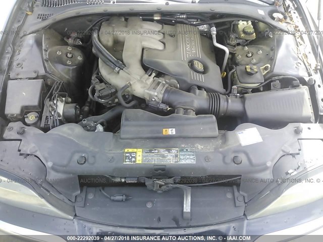 1LNHM86SX3Y678805 - 2003 LINCOLN LS 黑色 照片 10
