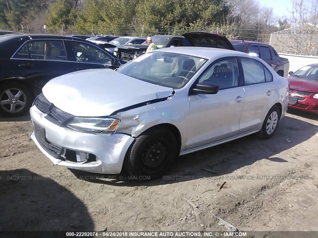 3VW2K7AJ4EM424916 - 2014 VOLKSWAGEN JETTA S 银色 照片 2