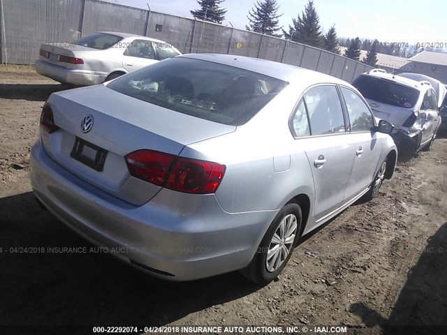 3VW2K7AJ4EM424916 - 2014 VOLKSWAGEN JETTA S 银色 照片 4