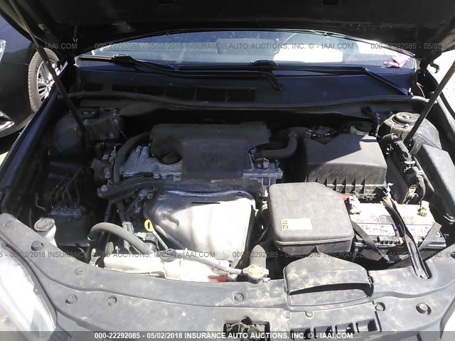 4T4BF1FK4FR477345 - 2015 TOYOTA CAMRY LE/XLE/SE/XSE შავი ფოტო 10