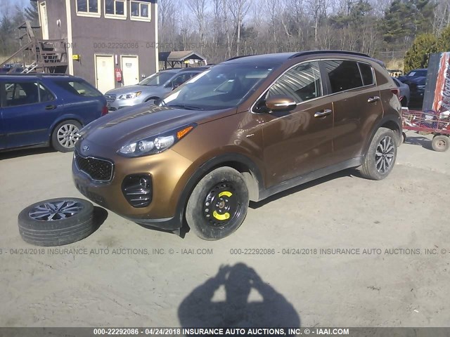 KNDPNCAC6J7373322 - 2018 KIA SPORTAGE EX BROWN photo 2