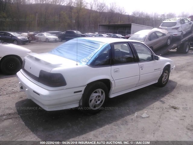 1G2WJ52M0TF241762 - 1996 PONTIAC GRAND PRIX SE WHITE photo 4