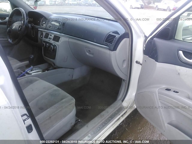 5NPEU46F76H129474 - 2006 HYUNDAI SONATA GLS/LX WHITE photo 5