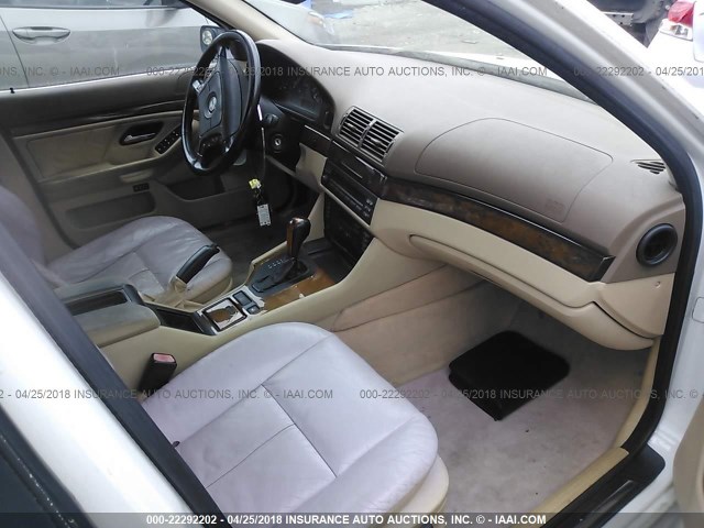 WBADD6327VBW23968 - 1997 BMW 528 WHITE photo 5