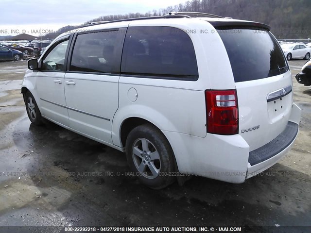 2D4RN5D18AR251688 - 2010 DODGE GRAND CARAVAN SXT WHITE photo 3