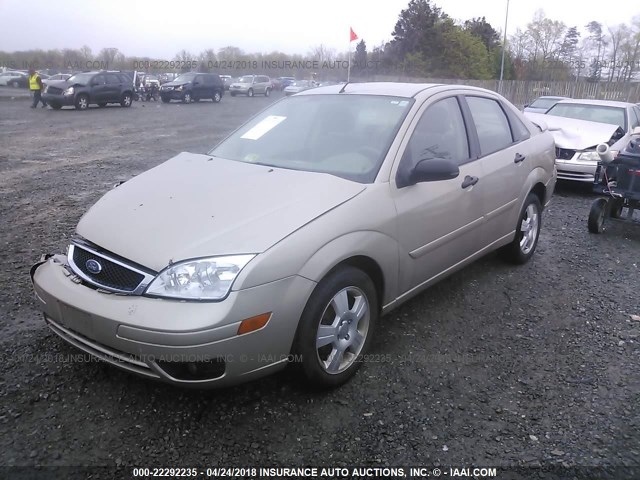 1FAHP34N37W303762 - 2007 FORD FOCUS ZX4/S/SE/SES 金色 照片 2