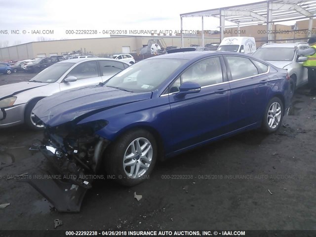 1FA6P0H73F5127303 - 2015 FORD FUSION SE BLUE photo 2