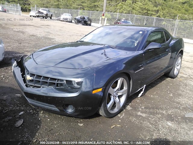 2G1FA1E30D9233266 - 2013 CHEVROLET CAMARO LS GRAY photo 2