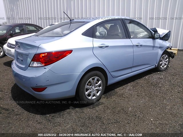 KMHCT4AE4DU286919 - 2013 HYUNDAI ACCENT GLS/GS Light Blue photo 4