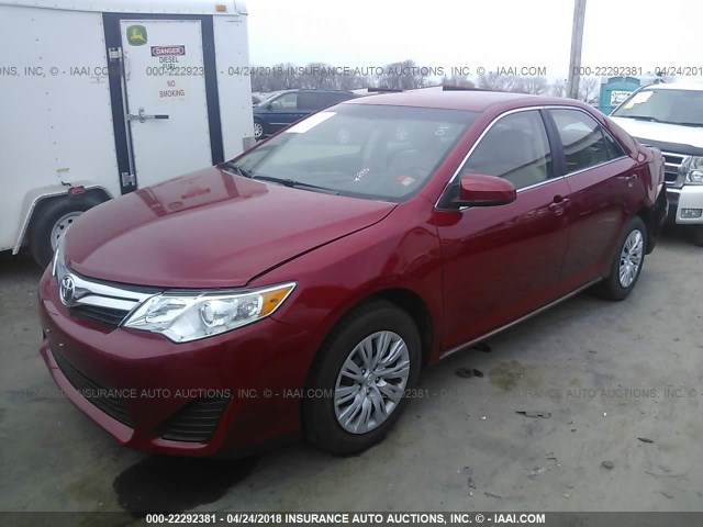 4T4BF1FK8DR319653 - 2013 TOYOTA CAMRY L/SE/LE/XLE 红色 照片 2