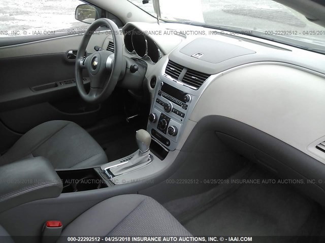 1G1ZG57B58F196462 - 2008 CHEVROLET MALIBU LS შავი ფოტო 5