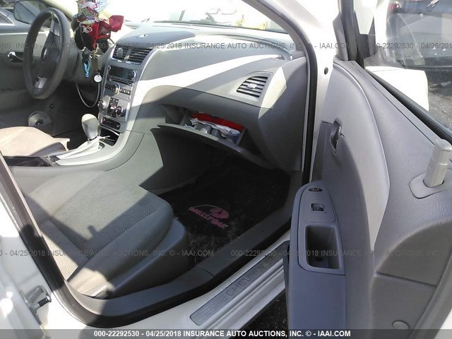 1G1ZG57B784285140 - 2008 CHEVROLET MALIBU LS 白色 照片 5
