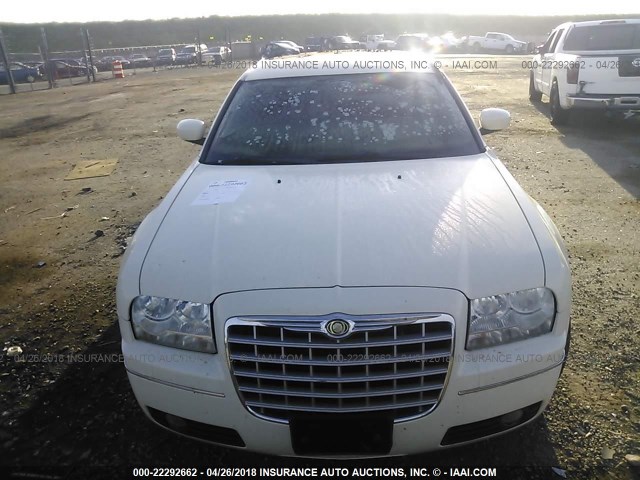 2C3JA53G95H673240 - 2005 CHRYSLER 300 TOURING CREAM photo 6