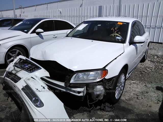 YV1952AS6D1170331 - 2013 VOLVO S80 3.2 WHITE photo 2