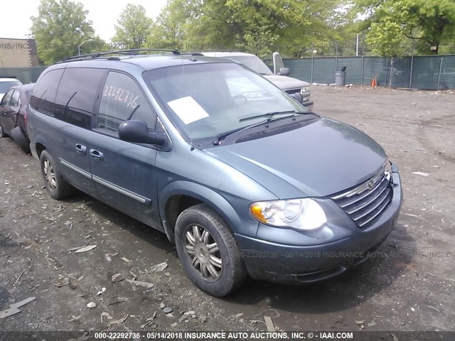 2A4GP54L77R207572 - 2007 CHRYSLER TOWN & COUNTRY TOURING GREEN photo 1