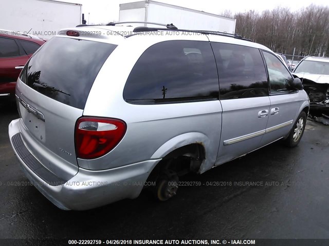 2C4GP54L15R232678 - 2005 CHRYSLER TOWN & COUNTRY TOURING SILVER photo 4