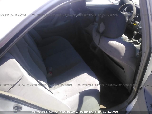 4T1BF3EKXAU052647 - 2010 TOYOTA CAMRY SE/LE/XLE ვერცხლისფერი ფოტო 8