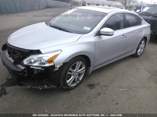 1N4BL3AP6DC176722 - 2013 NISSAN ALTIMA 3.5S/3.5SV/3.5SL SILVER photo 2