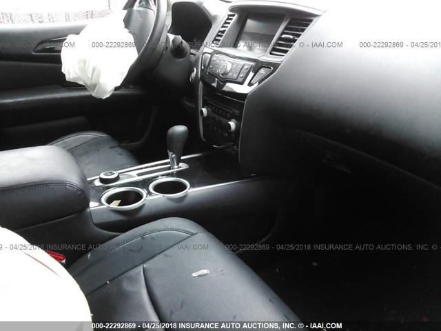 5N1AR2MM6EC703820 - 2014 NISSAN PATHFINDER S/SV/SL/PLATINUM 银色 照片 5