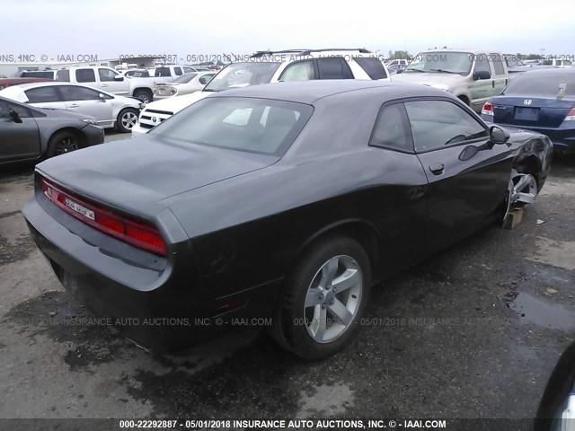 2C3CDYAG6EH260759 - 2014 DODGE CHALLENGER SXT GRAY photo 4