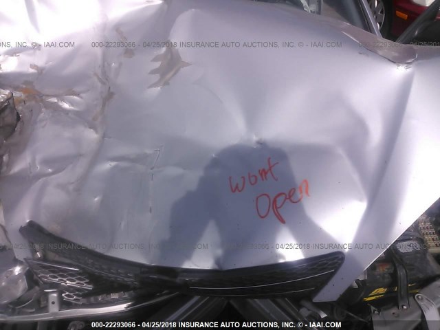 JTDBE32K630158776 - 2003 TOYOTA CAMRY LE/XLE Gümüş fotoğraf 10