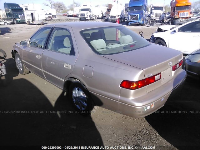 4T1BG22K4XU892007 - 1999 TOYOTA CAMRY CE/LE/XLE BEIGE photo 3