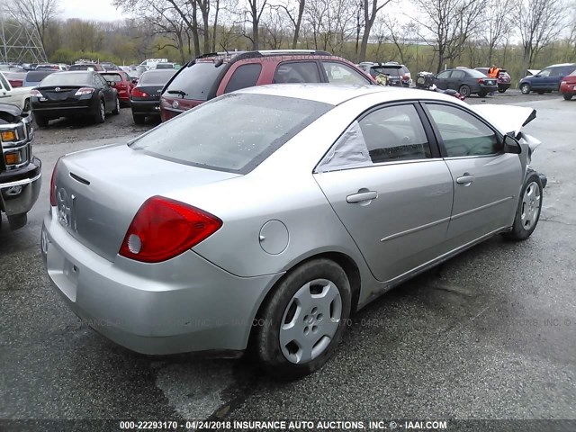 1G2ZF57B284156110 - 2008 PONTIAC G6 VALUE LEADER/BASE SILVER photo 4