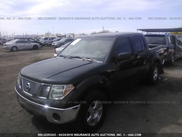 1N6AD07U57C434082 - 2007 NISSAN FRONTIER CREW CAB LE/SE/OFF ROAD BLACK photo 2