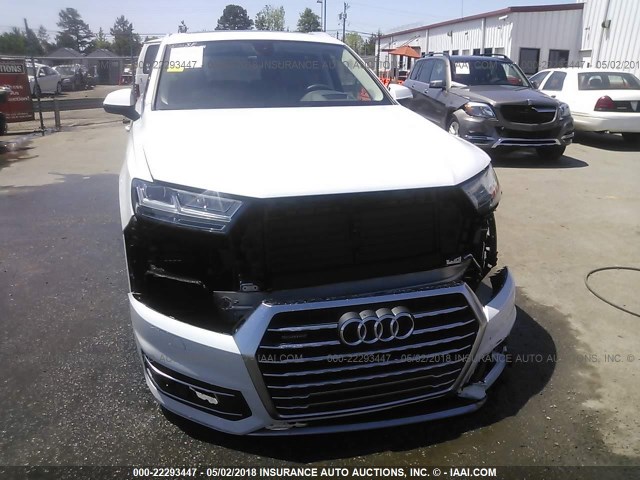 WA1VAAF76HD036433 - 2017 AUDI Q7 PRESTIGE WHITE photo 6