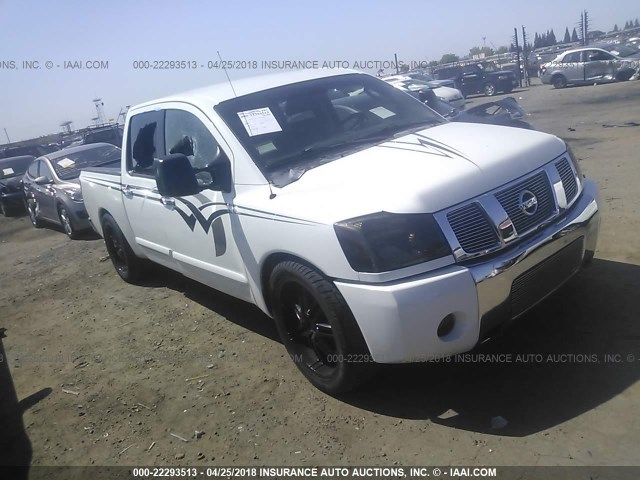 1N6AA07A37N232795 - 2007 NISSAN TITAN XE/SE/LE WHITE photo 1