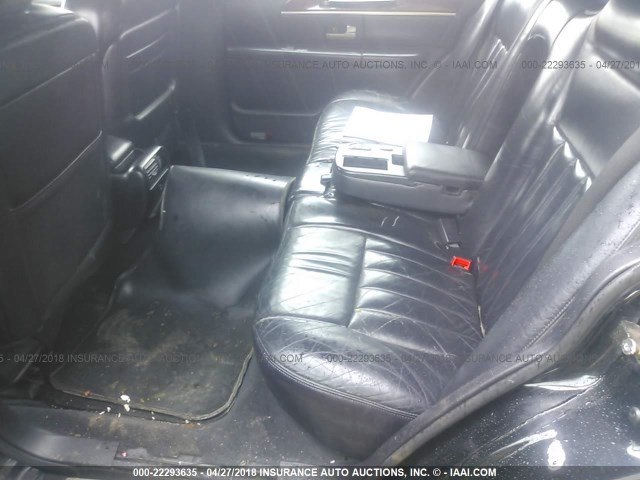 1LNHM84WX3Y600465 - 2003 LINCOLN TOWN CAR EXECUTIVE L BLACK photo 8